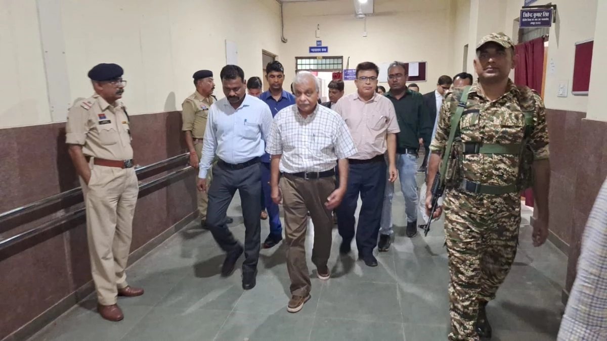 Naan scam case: IAS Alok Shukla and Anil Tuteja granted bail